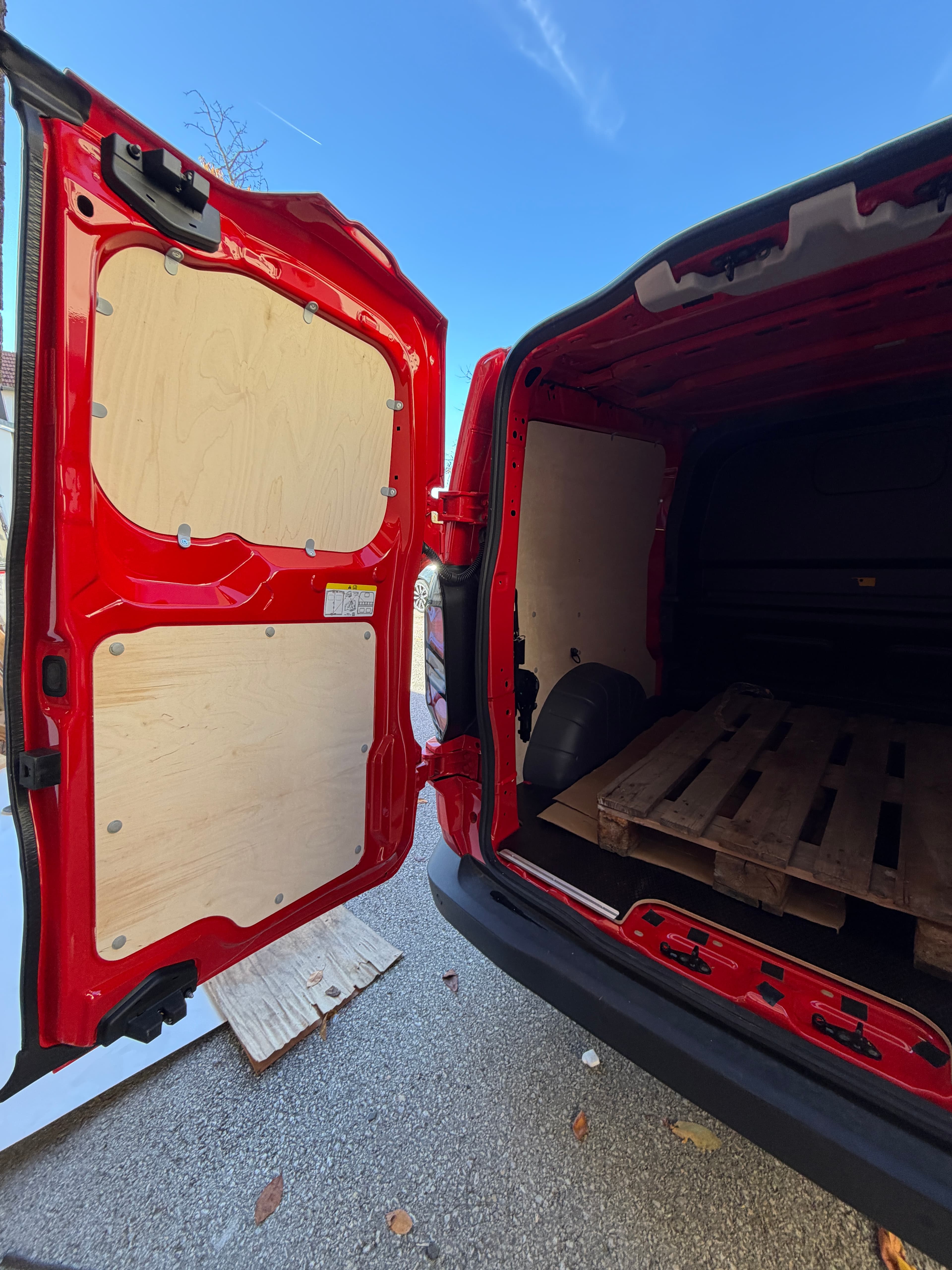 Ford Transit Custom V710 (2/3)